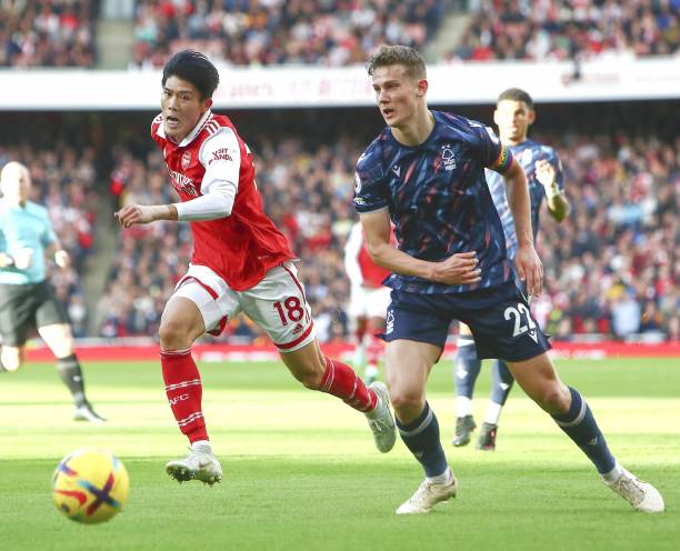 雷斯完成一 雷斯完成一